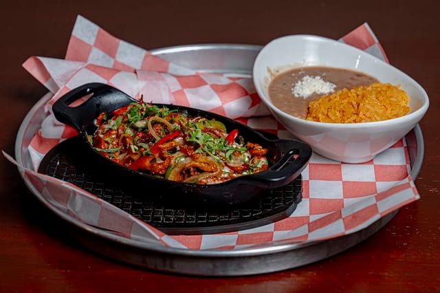 Alambre al Pastor.